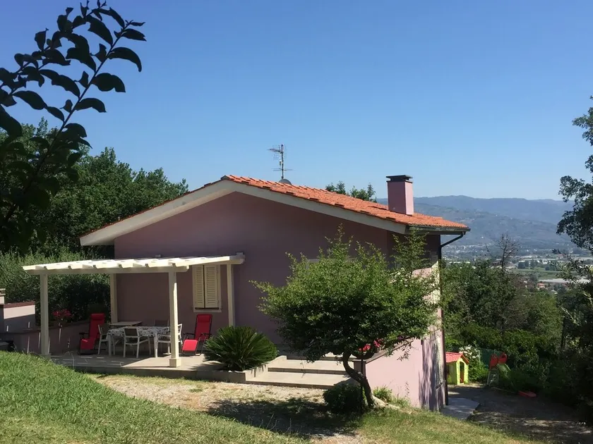Villetta immersa tra olivi, querce e corbezzoli - Image 1