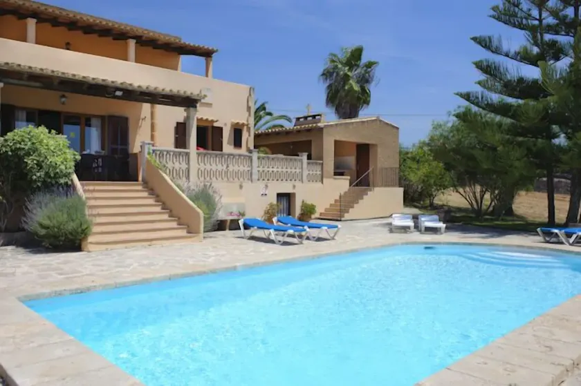 Traditional Finca Era des Pou, private pool, quiet location, large garden, Wi-Fi - Image 1