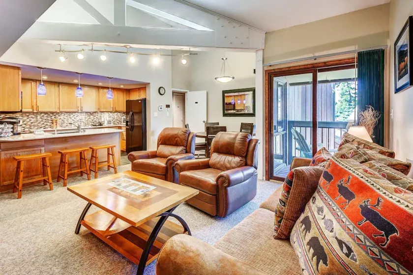 1088 Wild Irishman Condo - Image 1