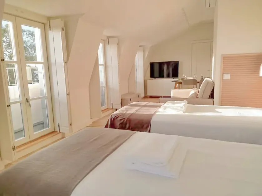 Ajuda Palace Inn Lisbon Apartments - Image 1