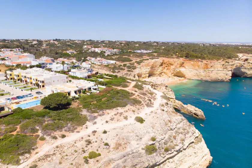 Casa Benagil Mar by Algarve Holidays - Image 1