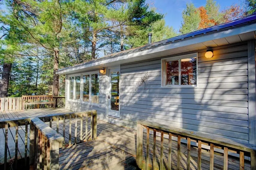Recently Reno'd Cottage At Pristine Big Gull Lake! - Image 1