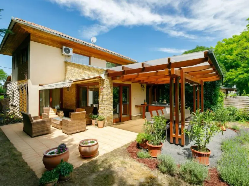 Holiday Home Villa Mediterran by Interhome - Image 1