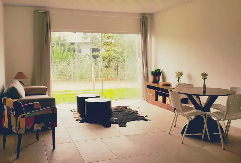 Beautiful house with Wi-Fi, swimming pool and barbecue. - Image 1