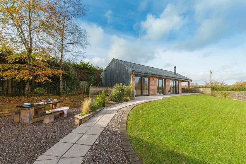 Modernes, hochwertiges Chalet mit herrlicher Aussicht, privatem Whirlpool und Garten. - Image 1
