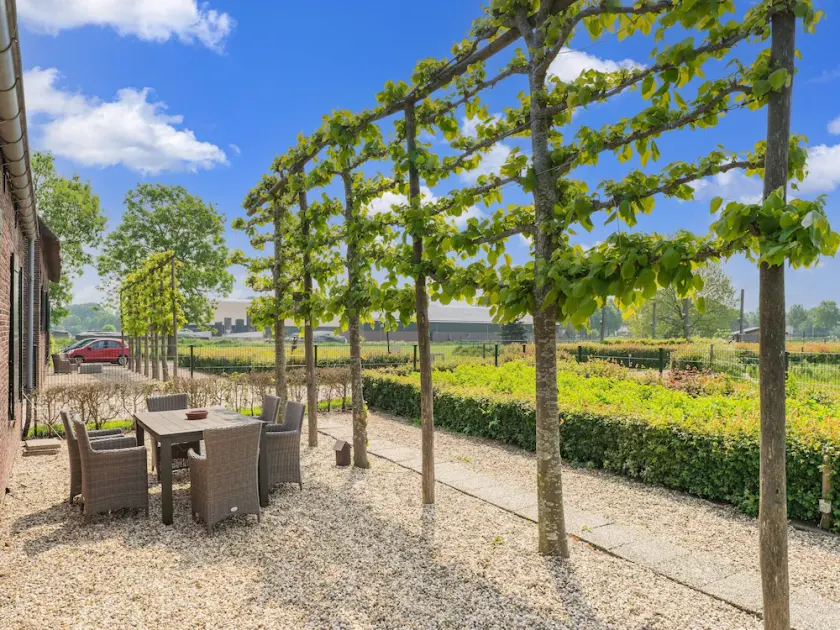 Beautiful new Group Home With Panoramic Views - Image 1
