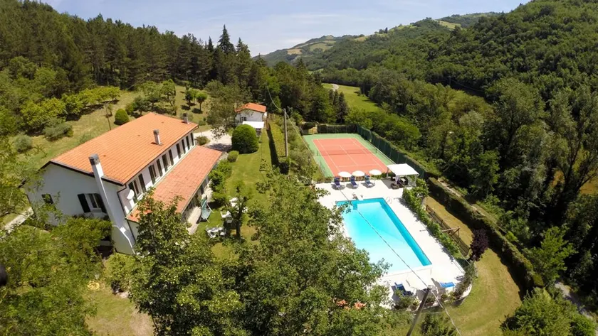 LA VILLA DINA 10, Emma Villas - Image 1