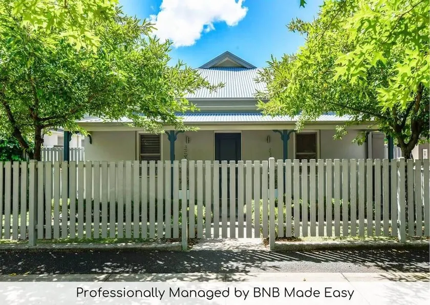 The Sampson Haven • CBD Fringe • Pets Welcome - Image 1