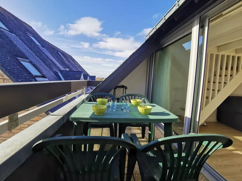 Carnac T2 cosy avec balcon, animaux admis, parking privé - Image 1