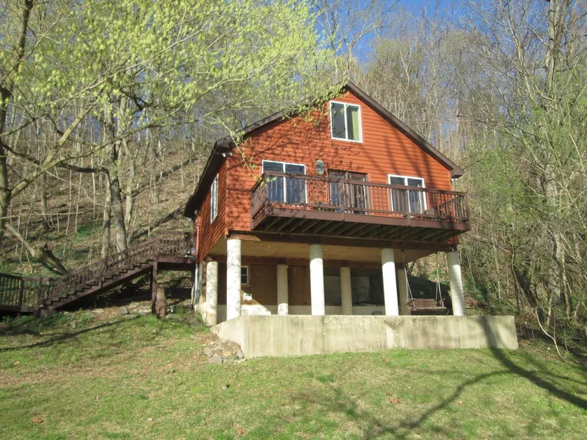 Private Luxury River Cabin on the Bank of the Shenandoah River - Image 1
