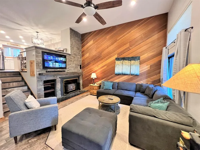 Winterpoint Snowbound Townhome - Walk to Town/Slopes - Image 1