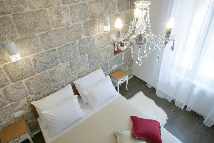 Cool Place - Image 1