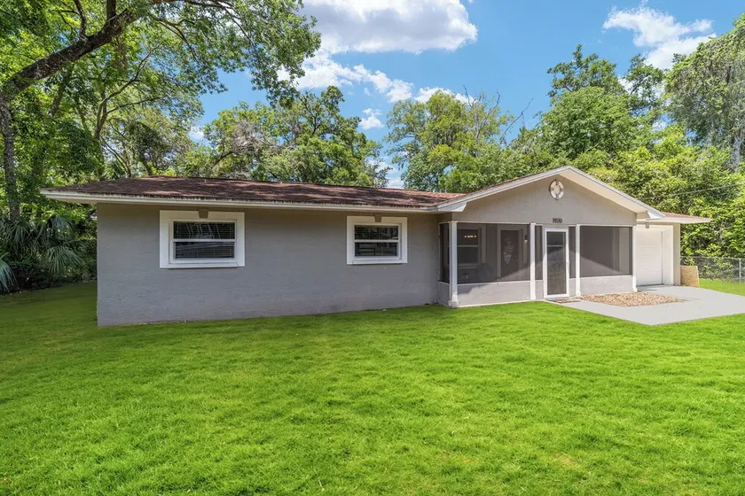 3/2 MAISON NOUVELLEMENT REMODÉE À CRYSTAL RIVER! Apportez votre bateau !!! - Image 1