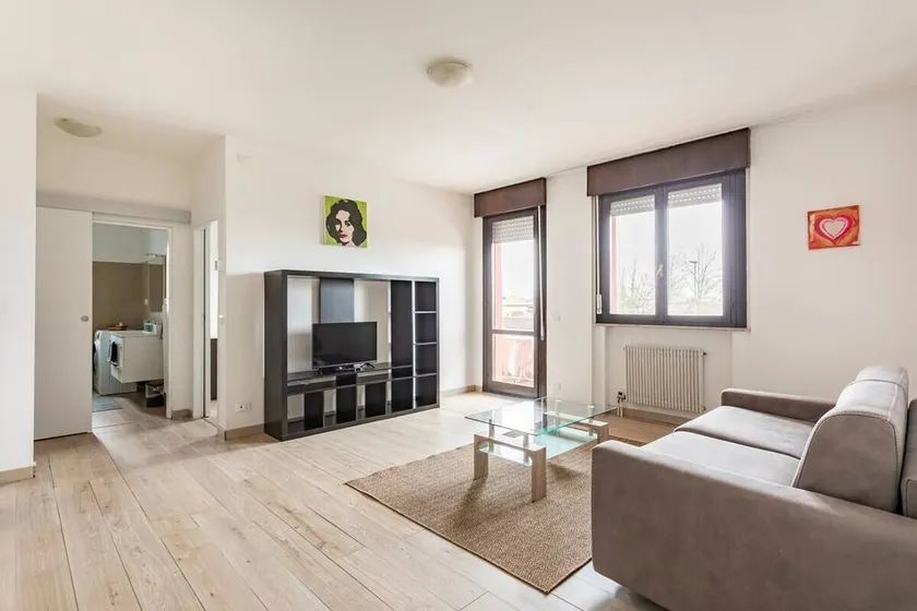 Second floor apartment in Udine - Image 1