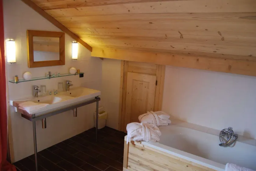Chalet de lujo 14 pers - auténtico, sauna, cerca de las pistas de esquí - Image 1