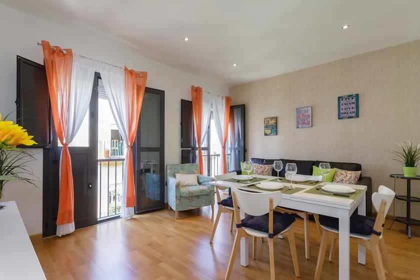 Apartamento La PALMA free parking by Cadiz4Rentals - Image 1
