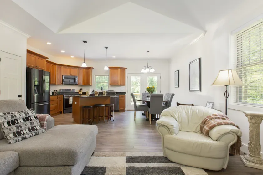 In the HEART of West Asheville!  Close To Downtown, One Level & Dog Friendly - Image 1