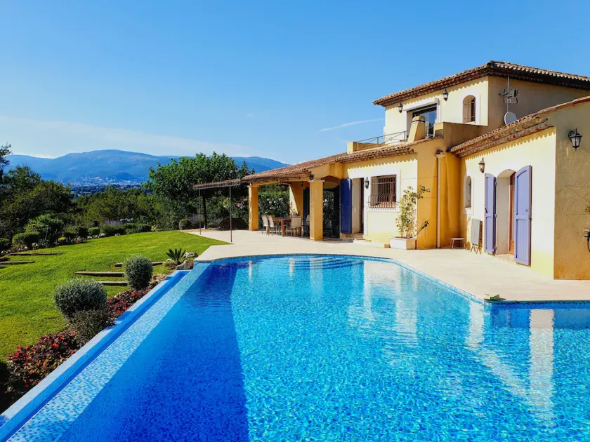 Geräumige Villa mit großem Privatpool, völliger Privacy und traumhafter Aussicht - Image 1