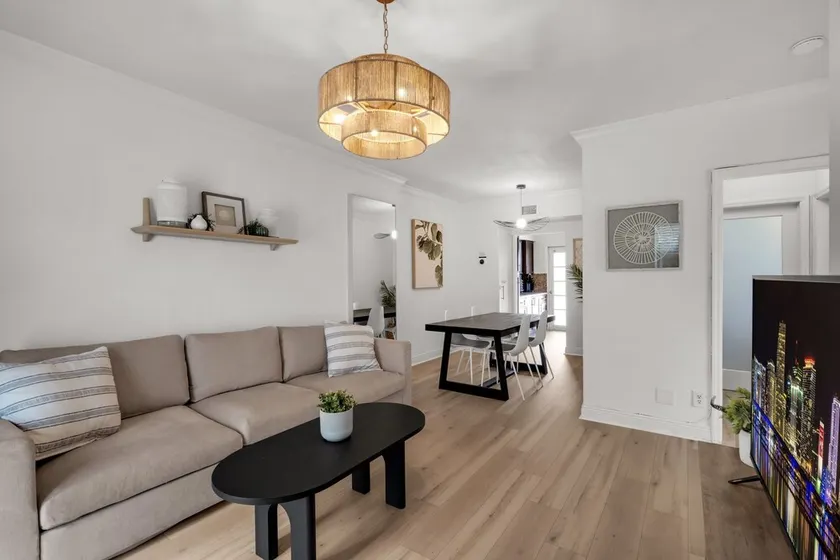 HIBISCUS Suite 2BD/1BA Steps to Lincoln Road South Beach - Image 1