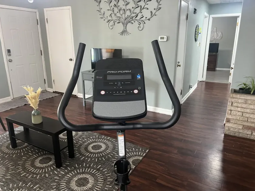 Serenity 2, Updated, Clean Home, Ifit Bike,WiFi, Fenced yard, near Yellow Spring - Image 1