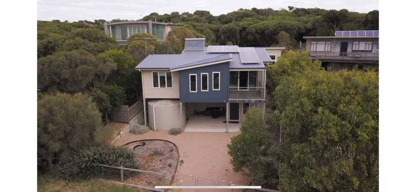 Beach House Retreat - ‘Bob-Inn’ - Image 1