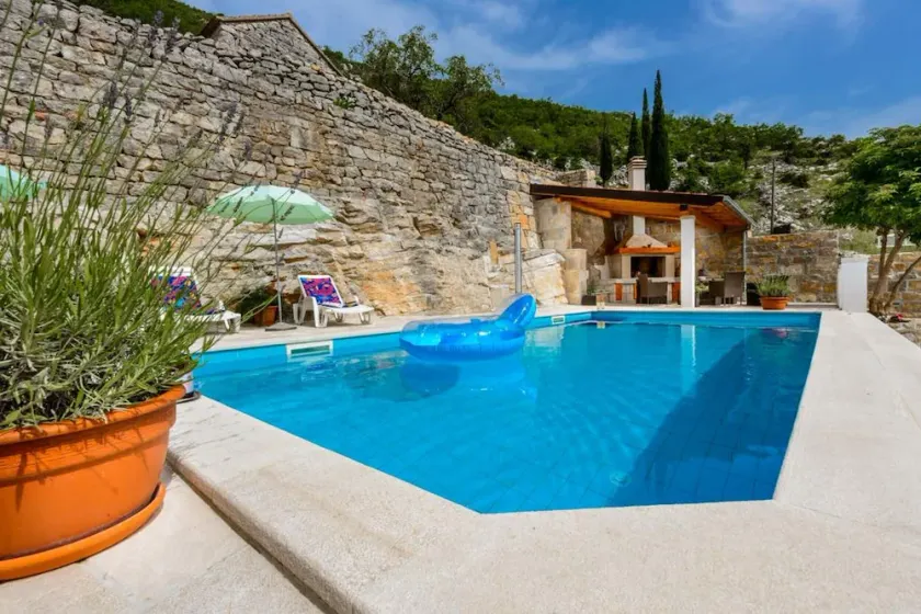 Villa Stone House Kuna - Three-Bedroom Villa with Private Pool - Image 1