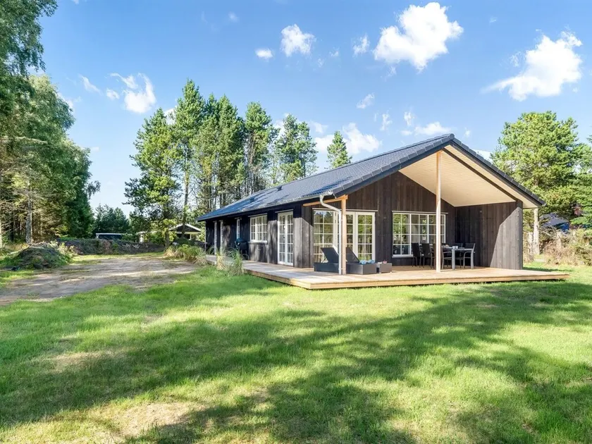 Holiday Home Gedda - from the sea by Interhome - Image 1