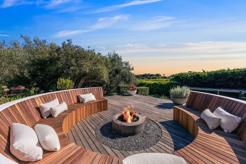 Luxury Portsea Sanctuary Gas Heat Pool Gardens - Image 1