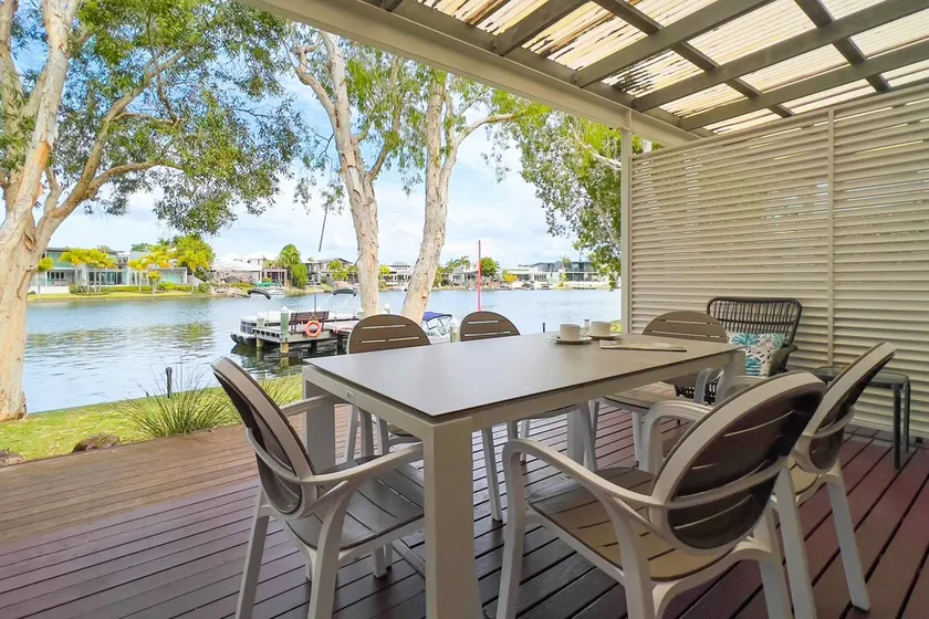 Unit 31 - 3 Bedroom Deluxe Waterfront Townhouse - Image 1