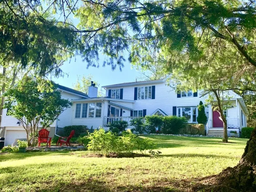 Farmhouse on Alpaca Farm (located along the Canandaigua Wine Trail) - Image 1