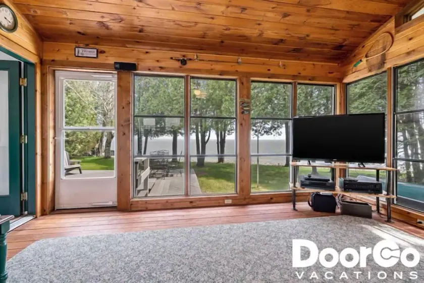 Hidden Shores Lakefront Cabin - Image 1
