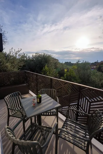 Malou and Charma Villas - Image 1