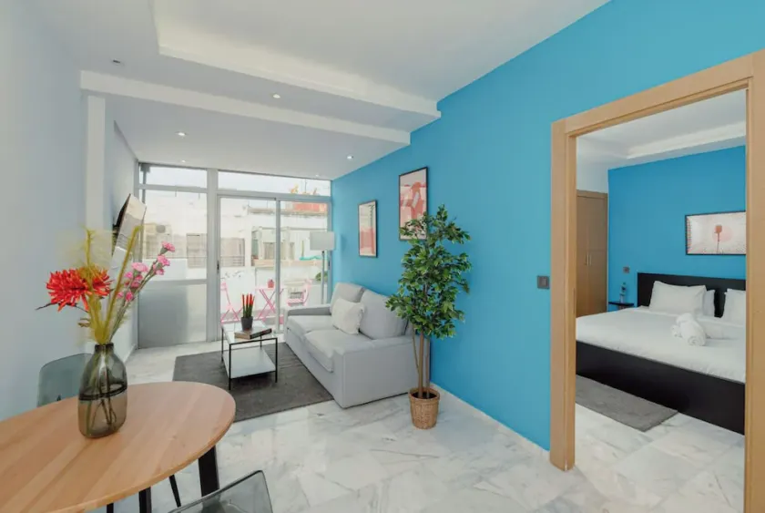 🌟 Rooftop Apt Near Arribat Center Mall + ☀️ Terrace - Image 1