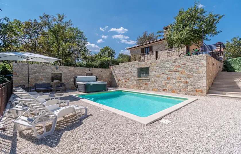 Stunning Home In Trosti - Image 1