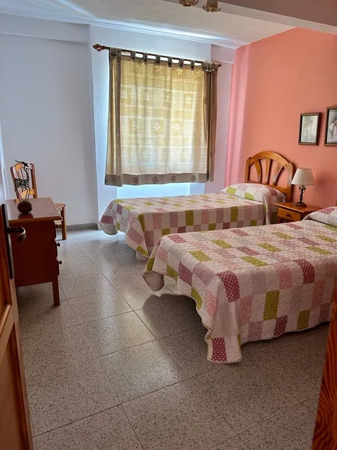 Apartment 'Apartamento 4' with Shared Pool, Private Terrace and Wi-Fi - Image 1