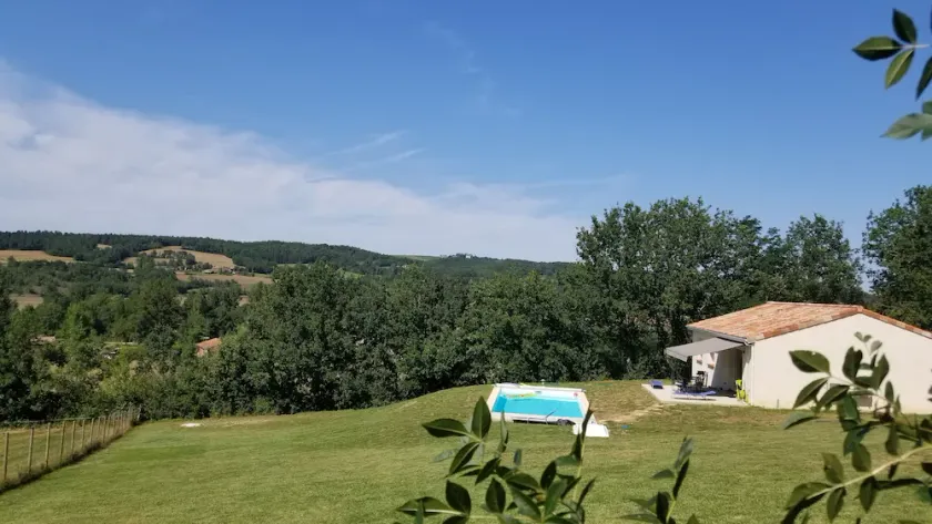Country villa in a small village with private pool - Image 1