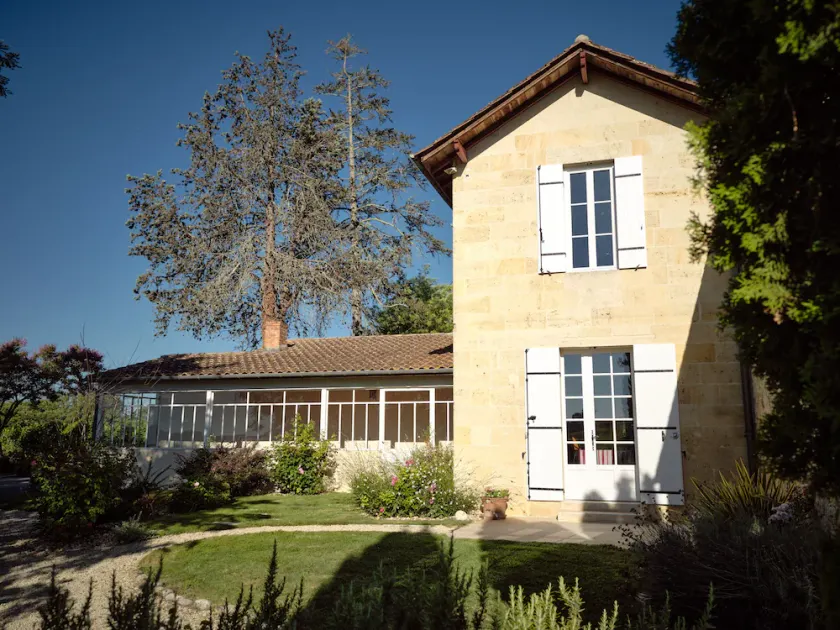 Renovated Stone House with Garden in the Heart of the Saint-Émilion Vineyards - Image 1