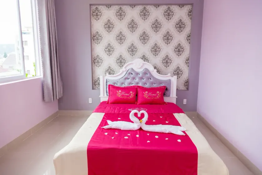 Home Luxury. 38 Nguyen Hien - Image 1