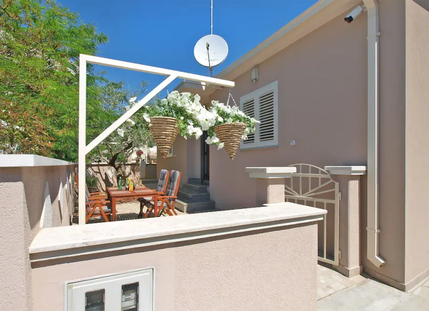 House 2087/39057 (Istria - Vinkuran), 500m from the beach - Image 1