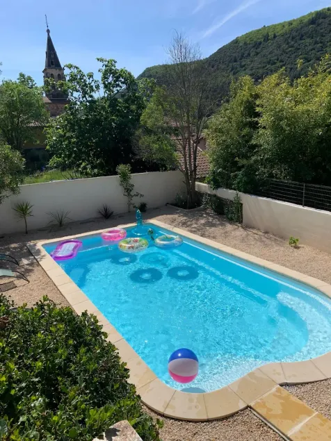 Villa avec piscine dans les cévennes - Image 1