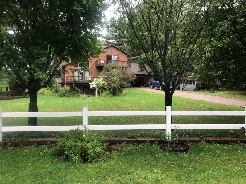 Golf Vacation Home at Adirondack's Brantingham Lake - Image 1