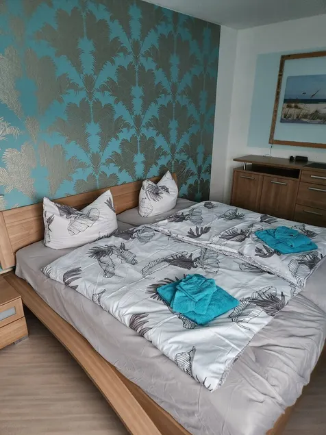 Holiday Apartment \"Metz\" with Private Terrace & Wi-Fi - Image 1