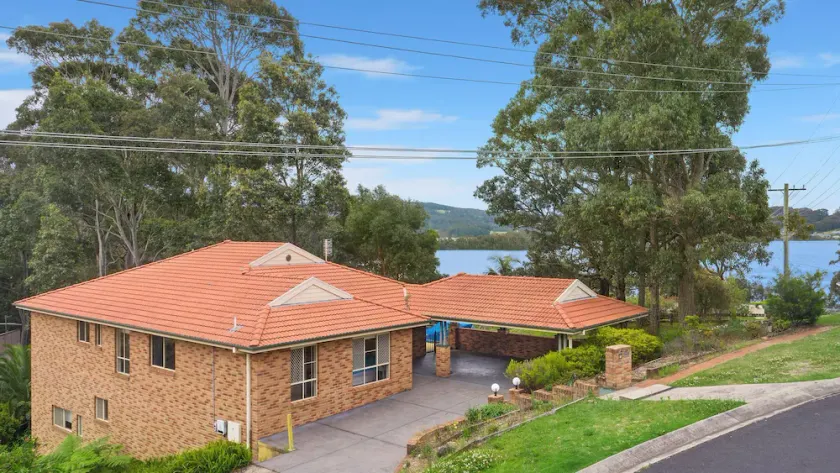 Gareth House - Image 1
