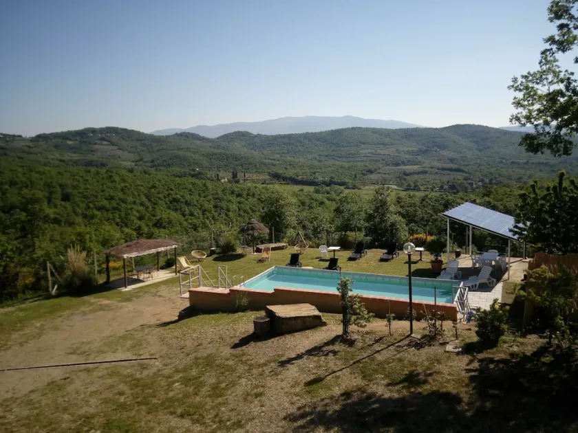 Villa indipendente con WIFI, piscina privata, A/C, TV, patio, vista panoramica, vicino Arezzo - Image 1