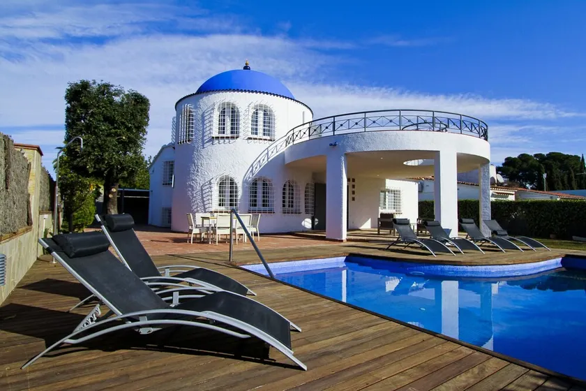 Villa SANTORINI - Image 1
