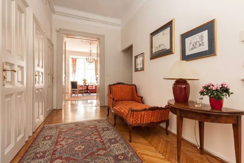 Elegance & Tradition - Budapest Historic Center Apartment - sleeps 6 - Image 1