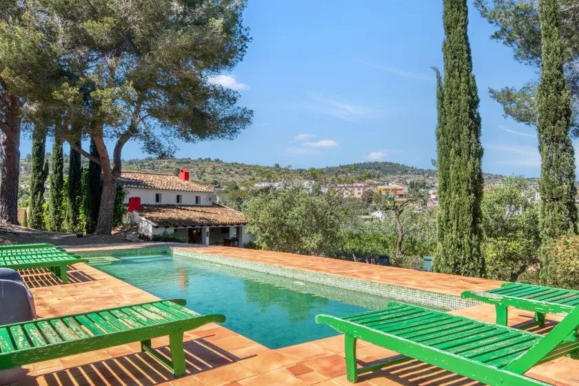 Villa 'Toscana ' with Private Pool, Wi-Fi and Air Conditioning - Image 1