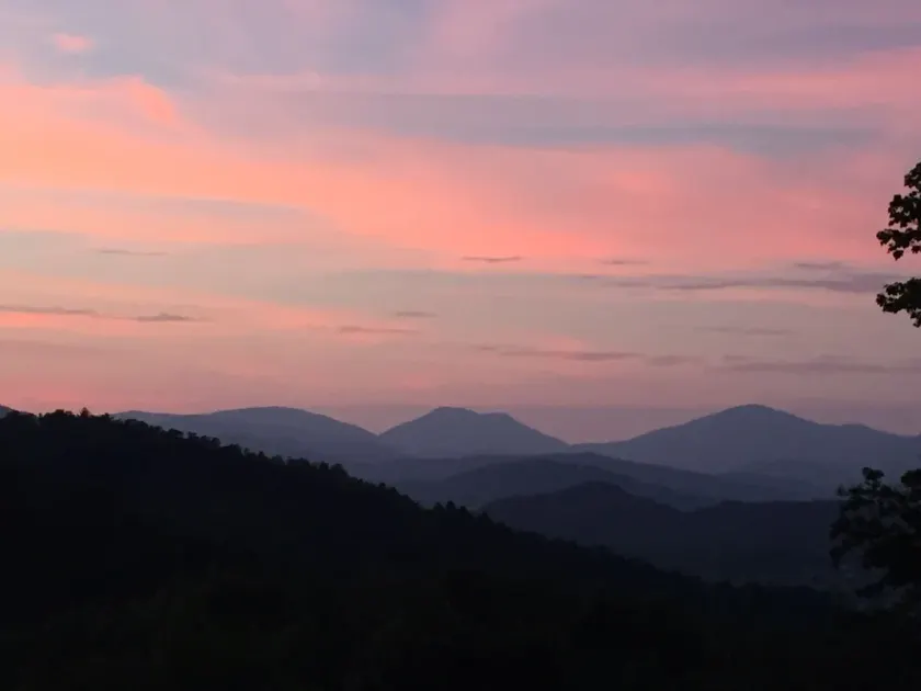 Beautiful Mountain View’s with perfect location. - Image 1