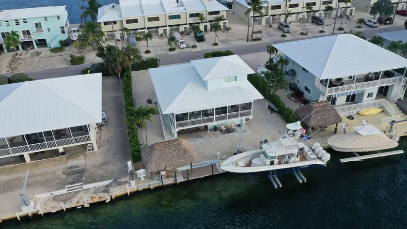 One Day Paradise Retreat - Image 1