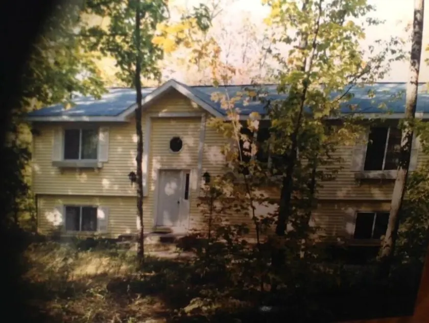 Large Lake Front Home - Lake Lucerne in the Northwoods - Image 1